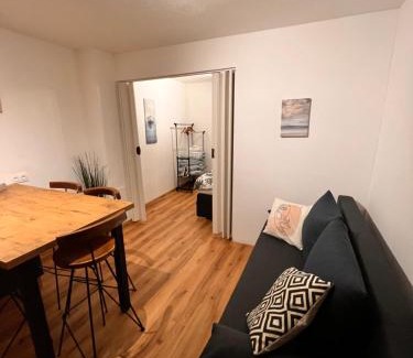 Sankt Veit an der Glan Apartamento | Perfekte Lage! Ganze Wohnung Burgblick Residenz