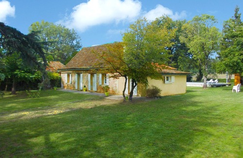 Montpon-Menesterol Casa | Perigourdine stone con piscina privada, WIFI, entre Bergerac y St Emilion