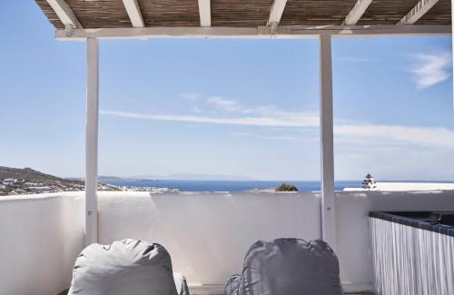 Drafaki Apartamento | Periscope Suite Private Jacuzzi by Monocle