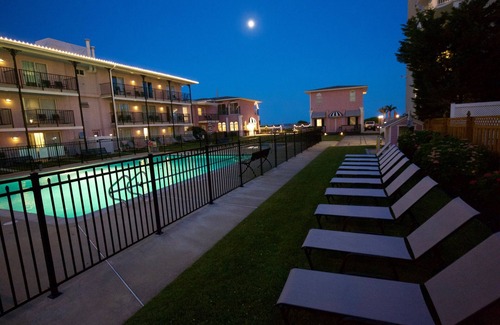 Cape May Hotel | Periwinkle Inn of Cape May is an Oceanfront Boutique Hotel Room