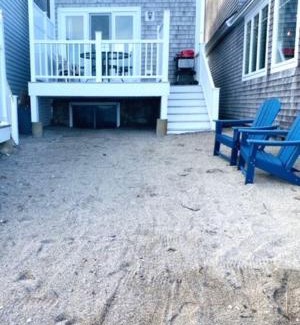 Ogunquit Casa | Perkins Cove Oceanfront Cottage