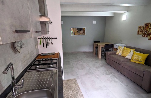 Precetto Casa | Perla House