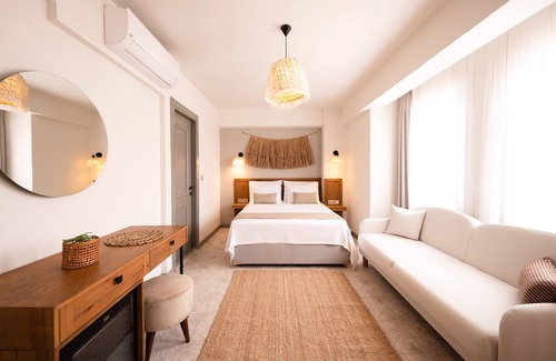 Bozcaada Hotel | Perlacia Bozcaada