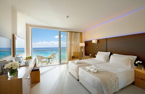Pernera Hotel | Pernera Beach Hotel