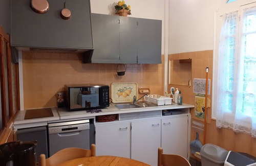 Pernes-les-Fontaines Apartamento | PERNES LA PROVENCALE