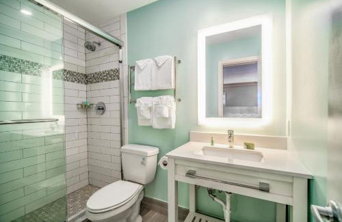 Melinda Cook Complejo | Perry's Ocean-Edge Resort
