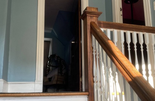New Britain Casa | Personal Lounge Experience
