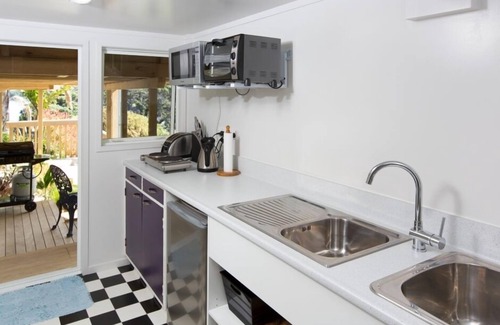 Whangarei Heads Apartamento | Boutique personalizado alojamiento frente al mar.