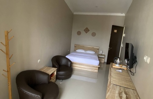 Klojen Casa | Pesona Guesthouse Syariah Malang