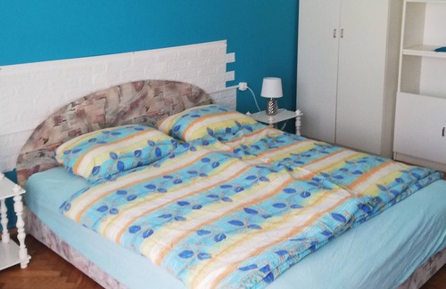 Zamardi Casa | Petőfi retro villa