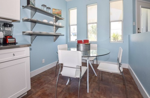 Venetian Way South Casa | Para mascotas y gente amable. Cerca ofrece todo Florida central!