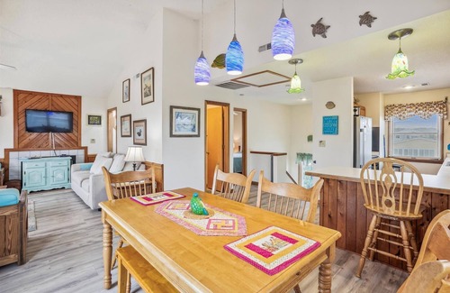 Carolina Dunes Casa | Pet Free Oceanside Home in the Carolina Dunes with Private Pool and Hot Tub