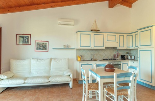 Santa Teresa di Gallura Villa | "Villa Diomede" con Wi-Fi, jardín y terraza; mascotas permitidas