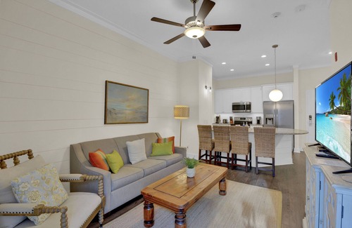 King City Condominio | Pet Friendly, Updated 1 Bedroom Getaway at Ocean Suites