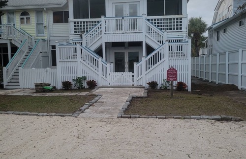 Palmetto Dunes Apartamento | Pet Friendly! 2/2 Sleeps 6,Just steps to the Beach & Back River