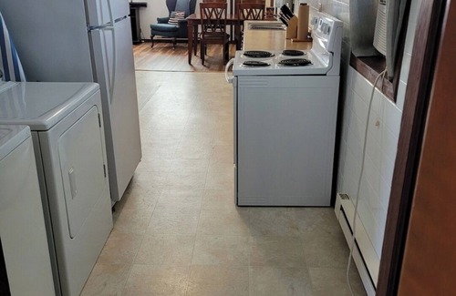 Bellevue Casa | Pet-friendly 2 bedroom townhome in tranquil Bellevue