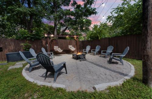 Fort Worth Casa | Pet Friendly 3Br 2Bath Luxe Gem