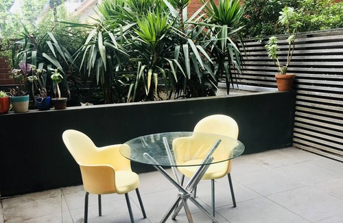 Northcote Apartamento | Pet friendly apartment in inner north east