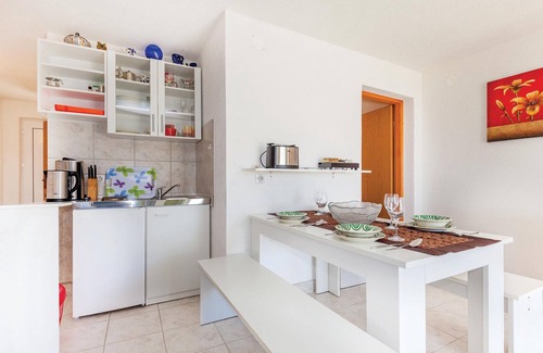 Klenovica Apartamento | Apartamento que admite mascotas en.