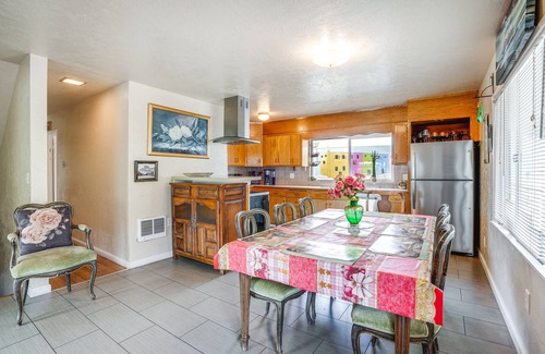 Grand Lake Apartamento | Pet-Friendly Apartment: 1 Mi to Lake Merritt!