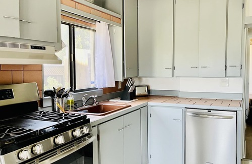 Oakland Apartamento | Pet- Friendly, apartment in Oakland