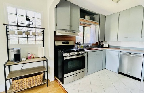 Oakland Apartamento | Pet- Friendly, apartment in Oakland