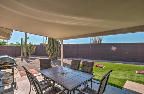 Litchfield Park Casa | Pet-Friendly Arizona Escape Golf and Hike Nearby!