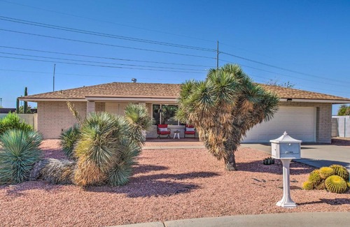 Litchfield Park Casa | Pet-Friendly Arizona Escape Golf and Hike Nearby!