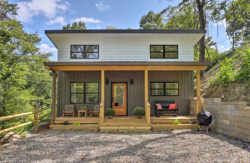 Woodfin Casa | Pet-Friendly Asheville Retreat with Hot Tub