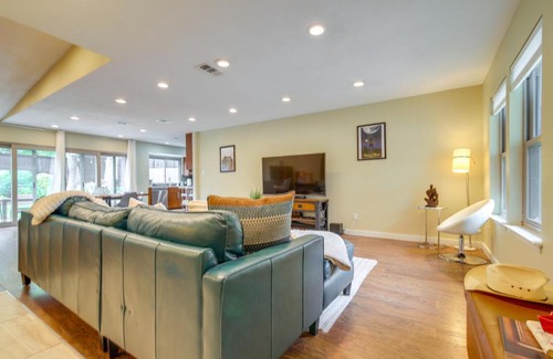 Barton Hills Casa | Pet-Friendly Austin Home with Private Yard!
