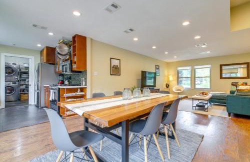 Barton Hills Casa | Pet-Friendly Austin Home with Private Yard!