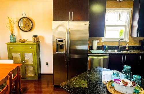 Colington Cabaña | Pet friendly beach house w/ Hot Tub - Short 0.4 mile walk to beach!
