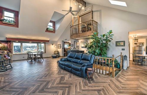 Hanover Park Casa | Pet-Friendly Bartlett Farmhouse with Deck!