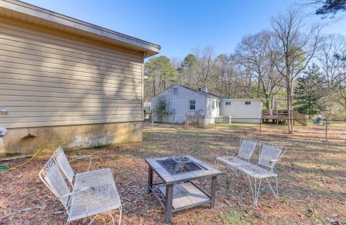 Crestline Heights Casa | Pet-Friendly Birmingham Cottage with Private Hot Tub