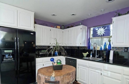 Southwest Arlington Casa | Pet friendly Bohemian townhouse with very private patio