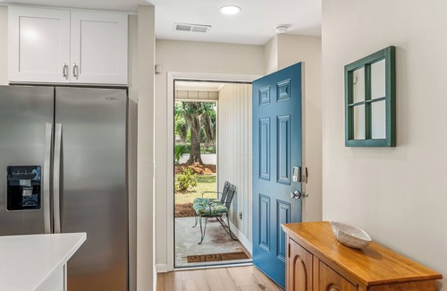 Pigeon Point Casa | Pet-Friendly Bungalow Near Parris Island, Downtown Waterfront & Parks