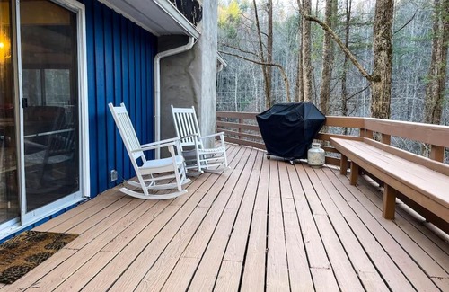 Deep Gap Casa | Pet friendly cabin on 5 Acres near Boone & parkway