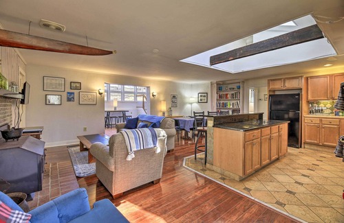 Ingles Cabina | Pet-Friendly Cabin w/ Dock on Claytor Lake!