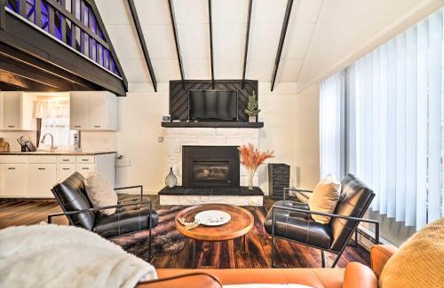 Pocono Lake Casa | Pet-Friendly Cabin with Hot Tub in Pocono Lake!