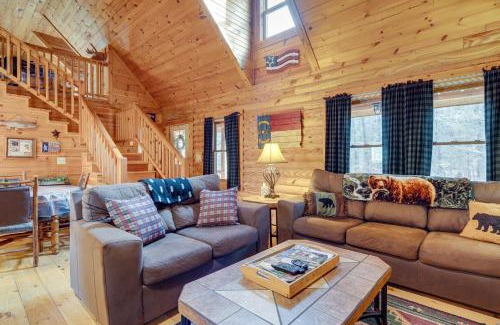 Lake Lure Casa | Pet-Friendly Cabin with Loft 5 Mi to Lake Lure!