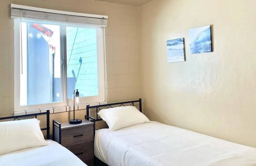 Capitola Casa | Pet Friendly Capitola Village Fixer-Upper