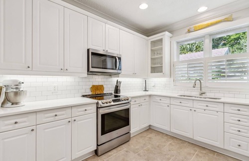 Fernandina Beach Casa | Muy bien decorado con encanto Nantucket Style Home- pasos de la playa