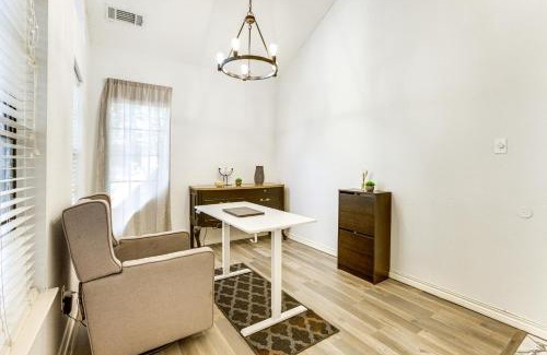 Bammel Apartamento | Pet-Friendly Condo with Pool Access in Houston