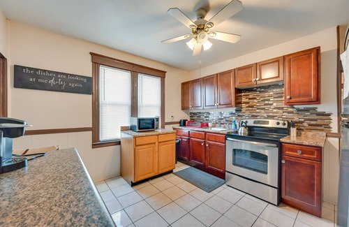 East Hartford Apartamento | Pet-Friendly Connecticut Retreat w/ Porch & Grill!