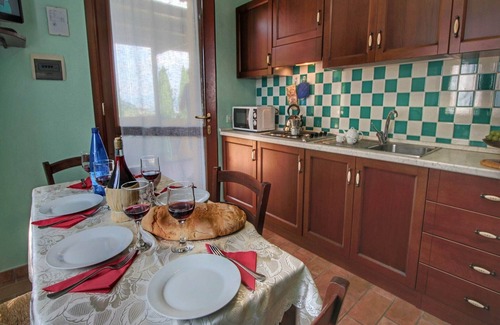 Bettona Cabaña | Casa rural con piscina que admite mascotas