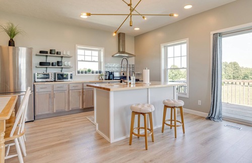 Greenwood Casa | Pet-Friendly Countryside Retreat in Whiteland!