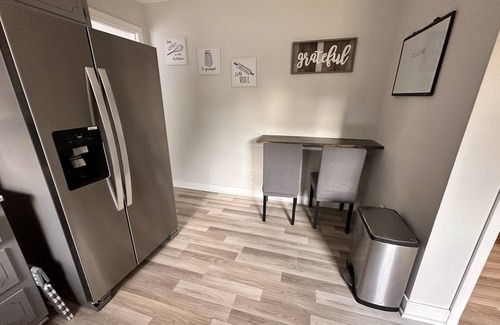 Mechanicsville Casa | Pet Friendly Cozy & Comfy 3 BR House w Large Yard & Deck