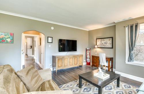 Evanston Apartamento | Pet-Friendly Family Apartment - Near NU Campus!