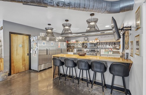 Pacific Hotel | Pet friendly family suite near Purina Farms in boutique hotel West of St. Louis