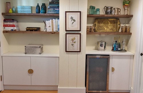 West Dover Casa | Pet-friendly farmhouse sleeps 10 in style - 2 min from Mt. Snow and Haystack